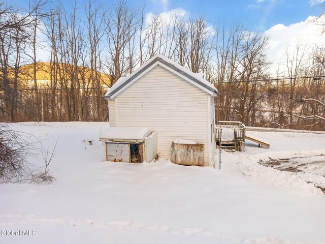 123 Ecker Hollow Road, Middleburgh, NY 12157