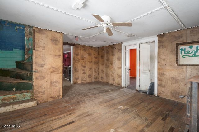 123 Ecker Hollow Road, Middleburgh, NY 12157