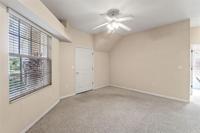 1920 HAMMOCKS AVENUE 1002, Lutz, FL 33549