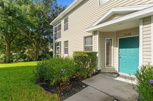 1920 HAMMOCKS AVENUE 1002, Lutz, FL 33549