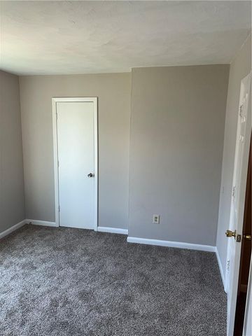 857 28 ST, Newport News, VA 23607