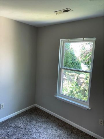 857 28 ST, Newport News, VA 23607