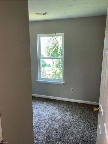 857 28 ST, Newport News, VA 23607