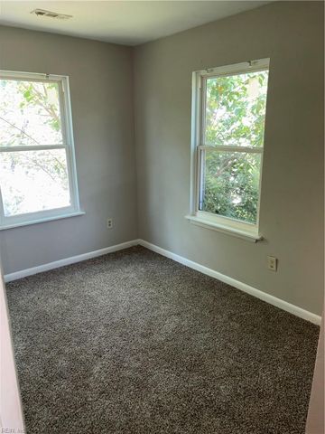 857 28 ST, Newport News, VA 23607