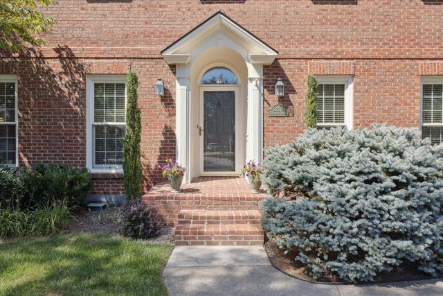 2229 Shannawood Drive, Lexington, KY 40513