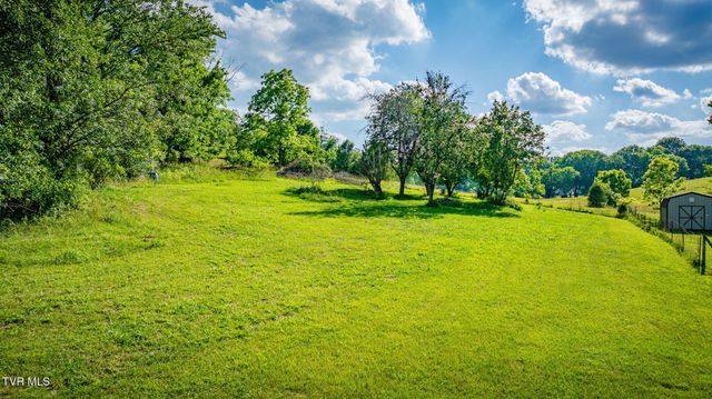 1322 Big Hollow Road, Blountville, TN 37617