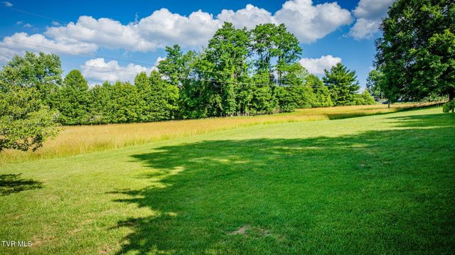 1322 Big Hollow Road, Blountville, TN 37617