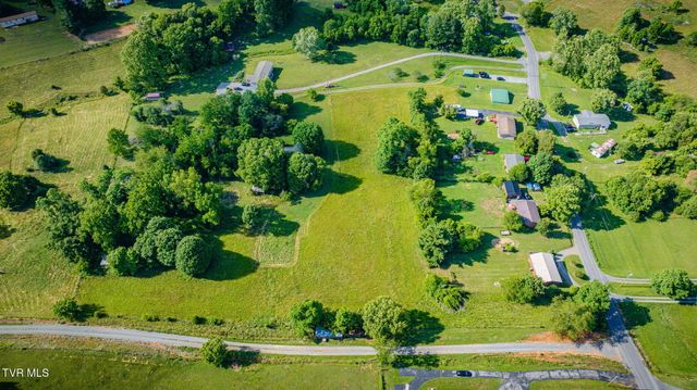 1322 Big Hollow Road, Blountville, TN 37617