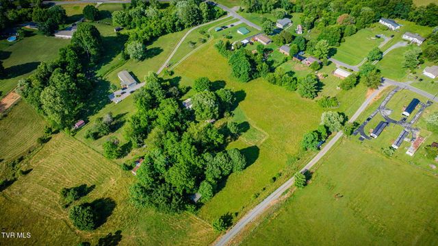 1322 Big Hollow Road, Blountville, TN 37617
