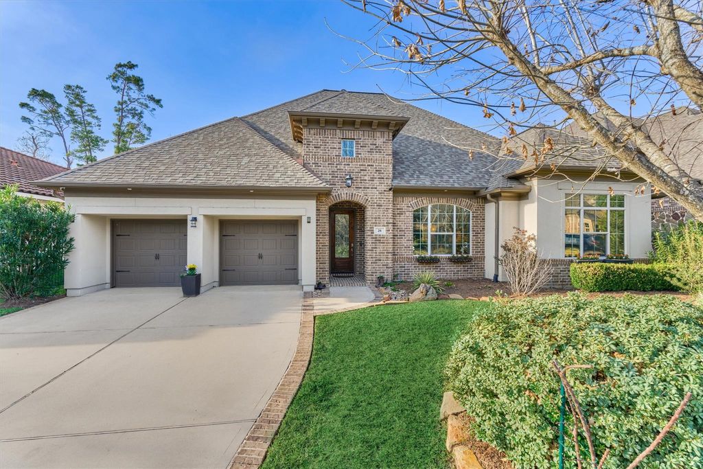 26 Spring Basket Trail, The Woodlands, TX 77389