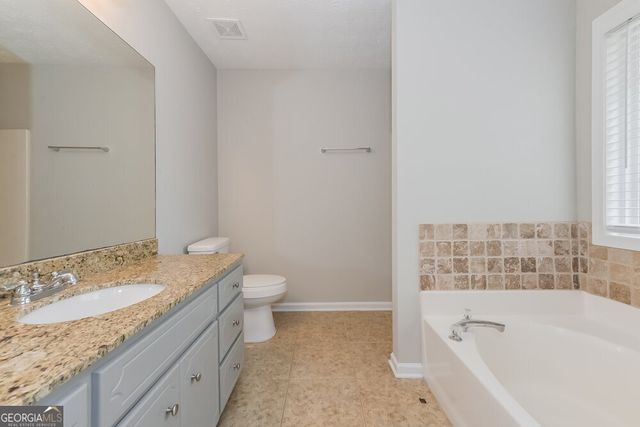 509 Sarahs Lane, Locust Grove, GA 30248