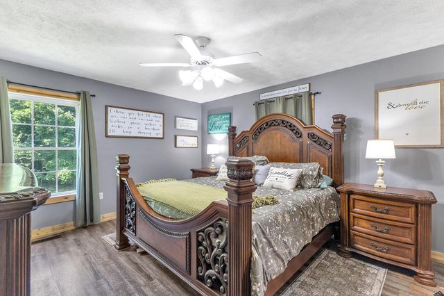 12084 Johnson Mill Rd, Crofton, KY 42217