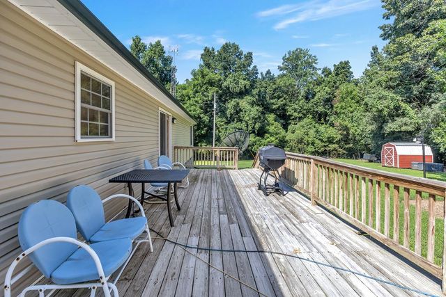 12084 Johnson Mill Rd, Crofton, KY 42217