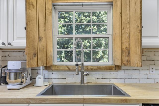 12084 Johnson Mill Rd, Crofton, KY 42217