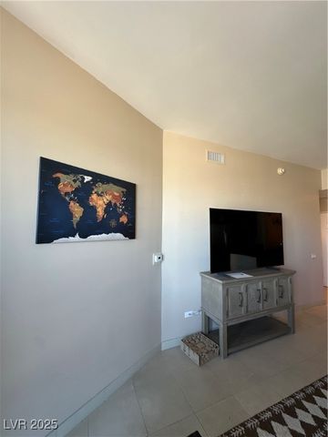 200 West Sahara Avenue 1711, Las Vegas, NV 89102