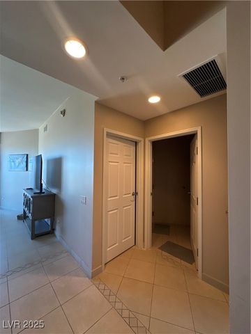 200 West Sahara Avenue 1711, Las Vegas, NV 89102