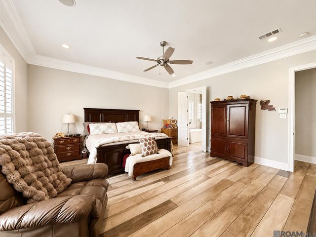 25661 Wax Rd, Denham Springs, LA 70726