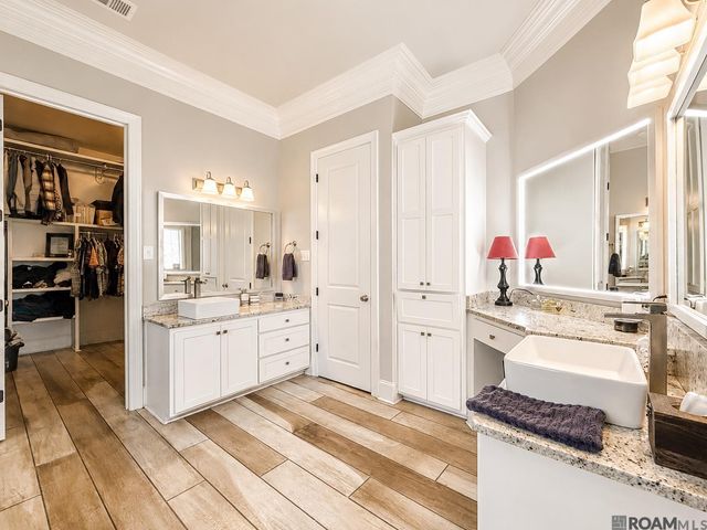 25661 Wax Rd, Denham Springs, LA 70726