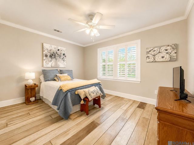 25661 Wax Rd, Denham Springs, LA 70726