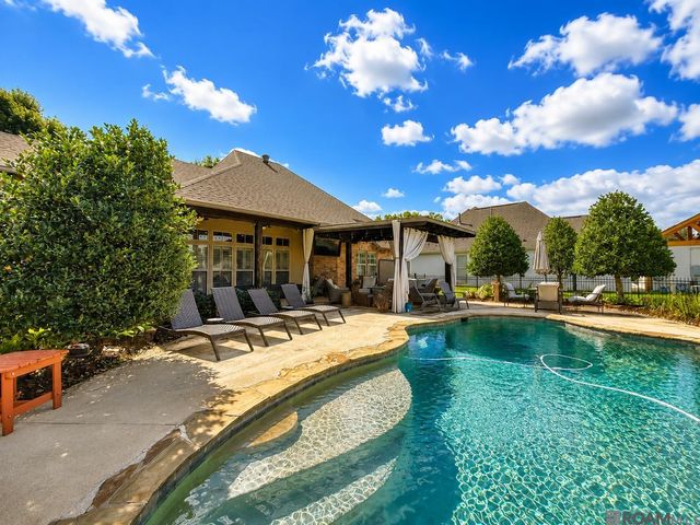 25661 Wax Rd, Denham Springs, LA 70726