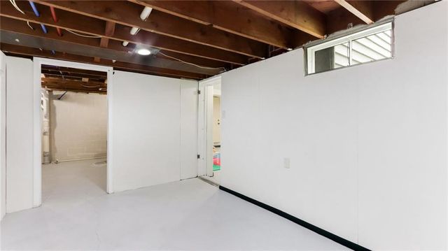 1435 Mckinley Road, Eau Claire, WI 54703