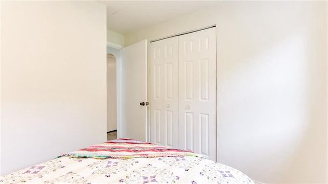 1435 Mckinley Road, Eau Claire, WI 54703