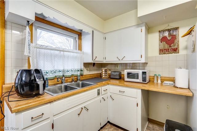 73 Kline Avenue, Mogadore, OH 44260