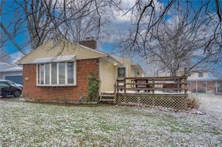 73 Kline Avenue, Mogadore, OH 44260