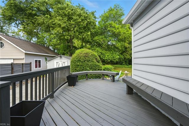 52 Alleghany Rd, Hampton, VA 23661