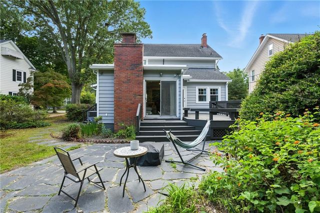 52 Alleghany Rd, Hampton, VA 23661