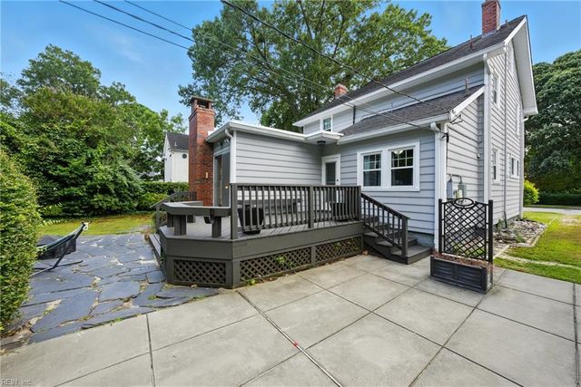 52 Alleghany Rd, Hampton, VA 23661