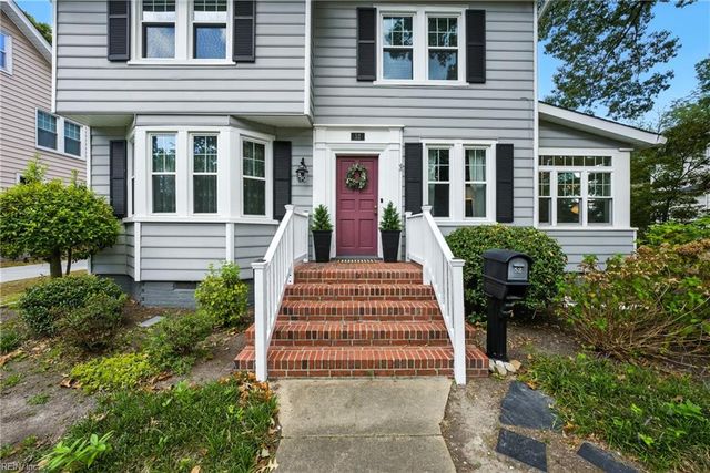52 Alleghany Rd, Hampton, VA 23661