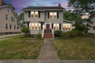52 Alleghany Rd, Hampton, VA 23661