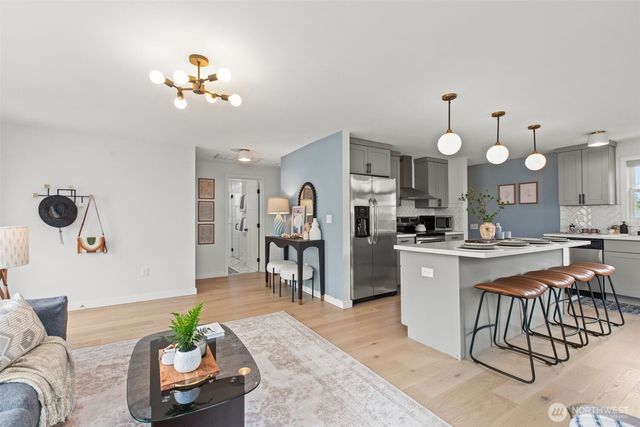 4707 S Brandon Street, Seattle, WA 98118