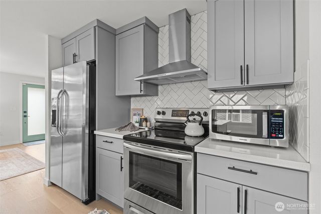 4707 S Brandon Street, Seattle, WA 98118