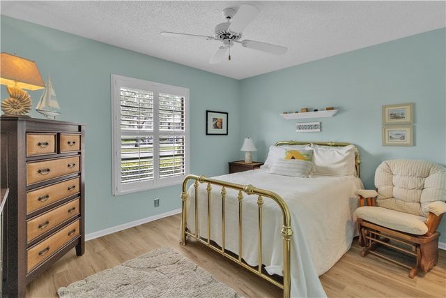 38 Plantation Drive 101, Vero Beach, FL 32966