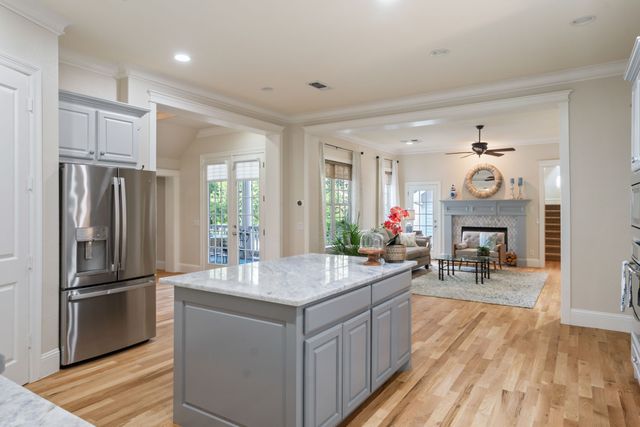 2324 Grassmere Lane, Mckinney, TX 75071