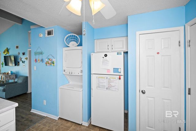 728 W Beach Boulevard 218, Gulf Shores, AL 36542