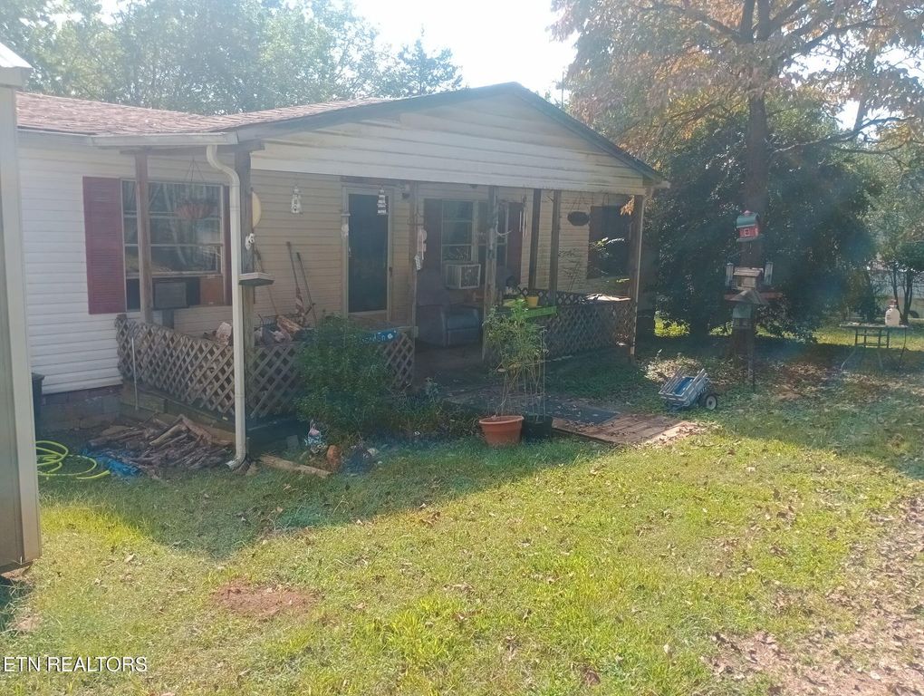 140 Dogwood Ridge Rd, Kingston, TN 37763