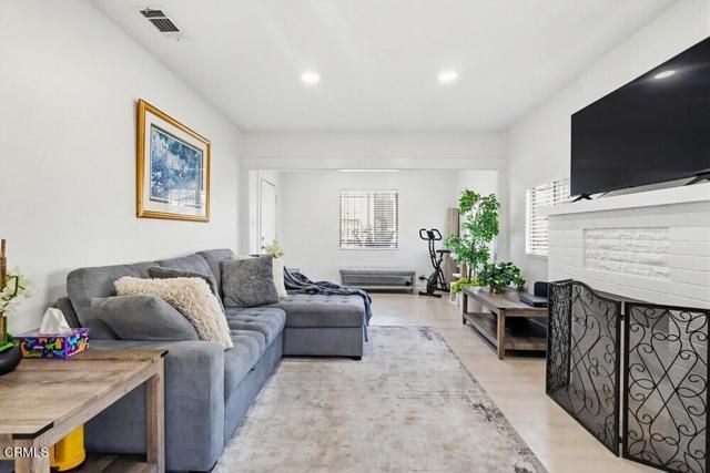 1020 Cerritos Avenue 1022, Long Beach, CA 90813