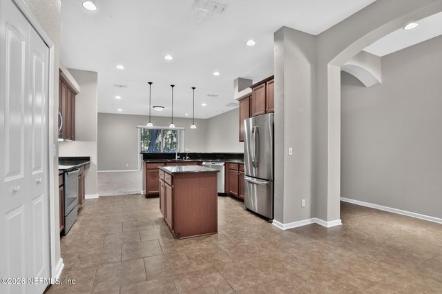 796 REFLECTION COVE Road E, Jacksonville, FL 32218