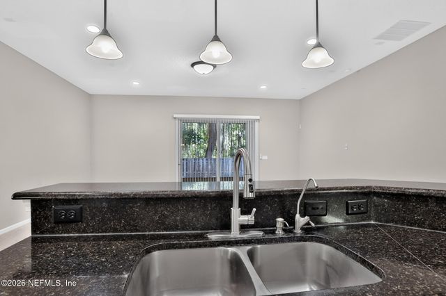 796 REFLECTION COVE Road E, Jacksonville, FL 32218