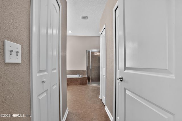 796 REFLECTION COVE Road E, Jacksonville, FL 32218