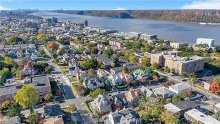 21 Lake Avenue, Yonkers, NY 10703
