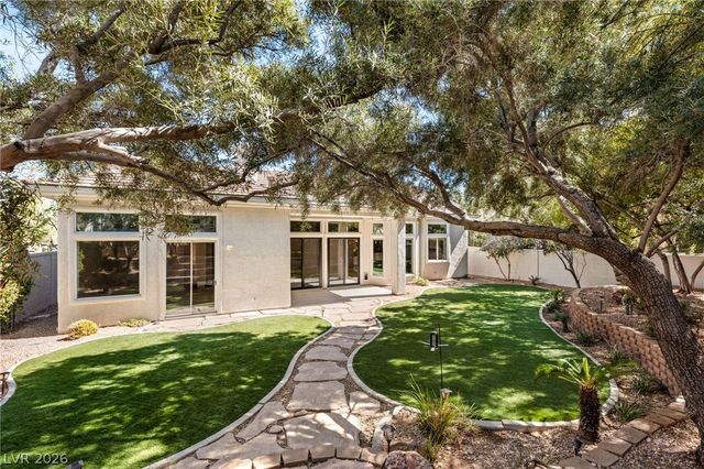 801 Aquitaine Court, Las Vegas, NV 89145