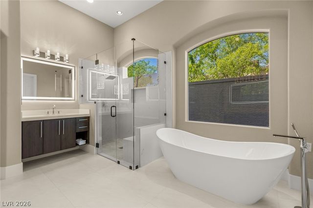 801 Aquitaine Court, Las Vegas, NV 89145