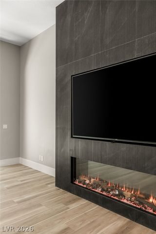 801 Aquitaine Court, Las Vegas, NV 89145