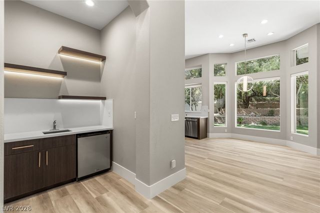 801 Aquitaine Court, Las Vegas, NV 89145