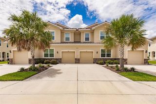 8269 ENCLAVE WAY 103, Sarasota, FL 34243
