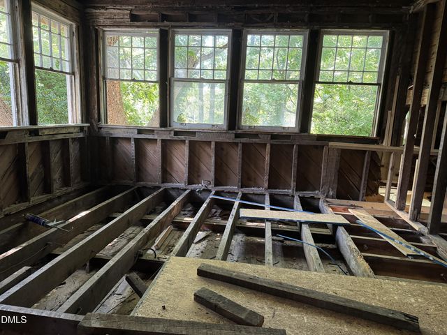 309 Park W Avenue, Wilson, NC 27893